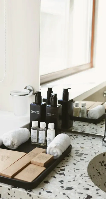 Hospital rooms are equipped with all necessary toiletries and bathing items